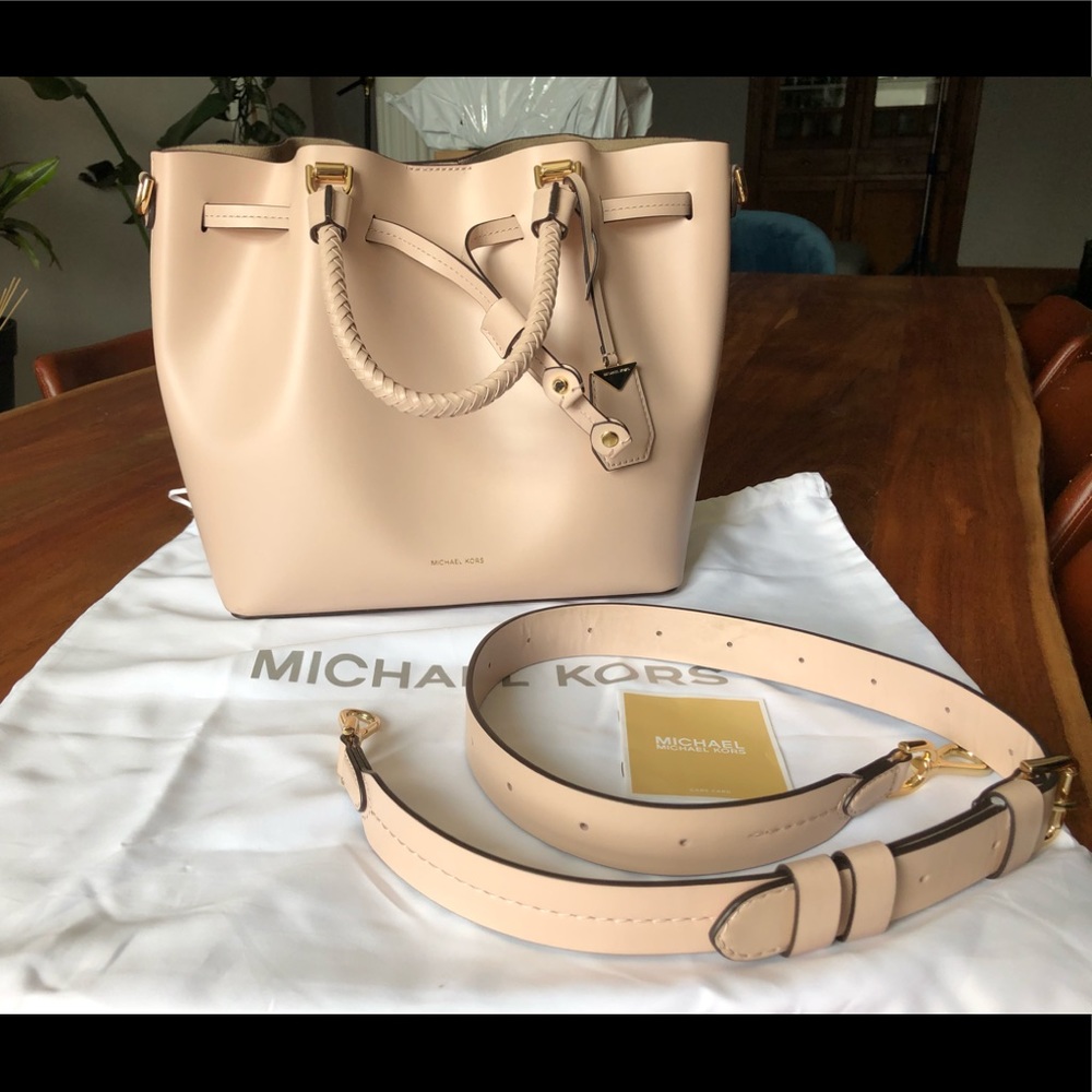 Michael Kors bucket bag